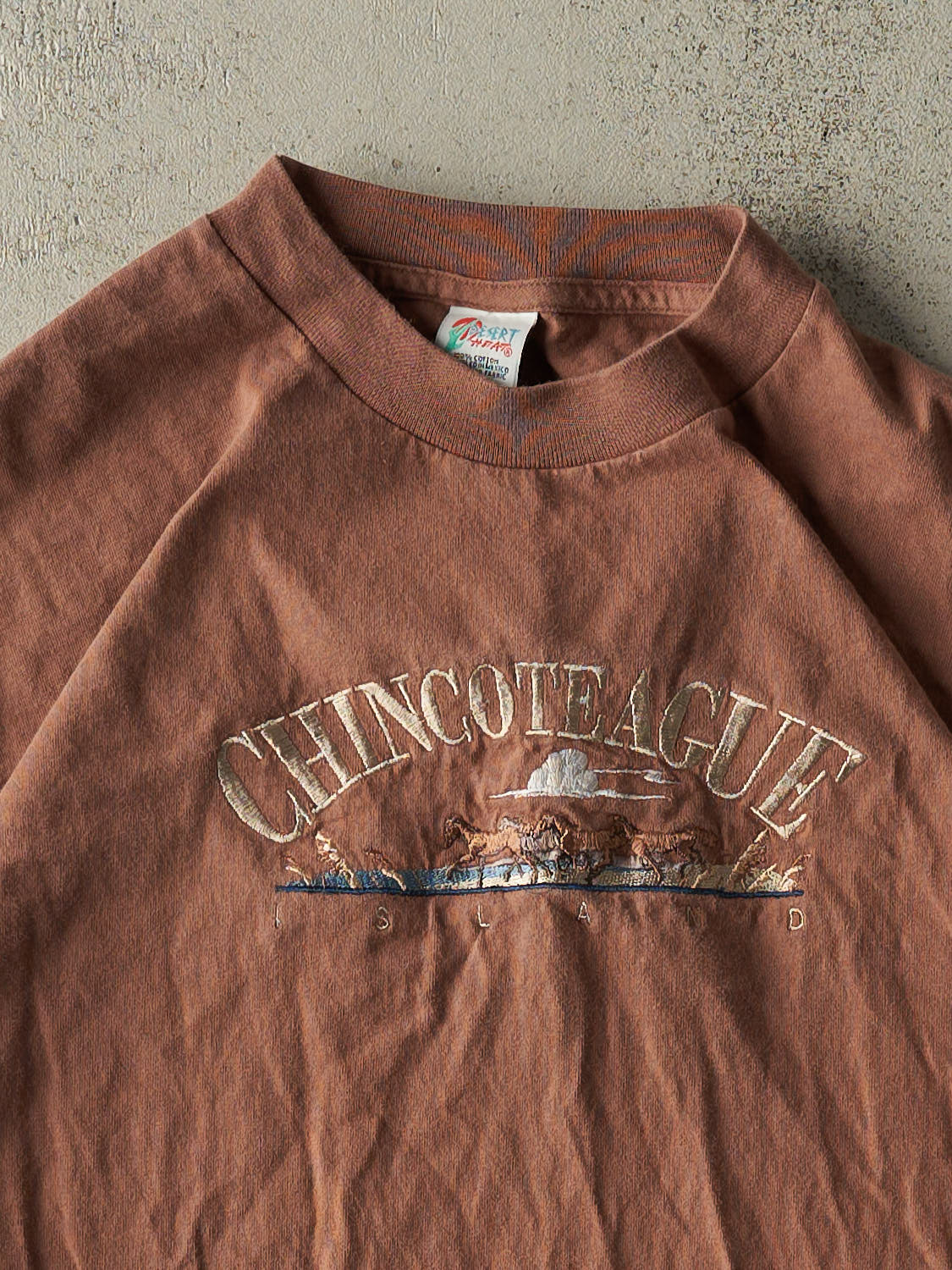 Vintage 90s Sun Faded Brown Chincoteague Island Embroidered Tee (M/L)