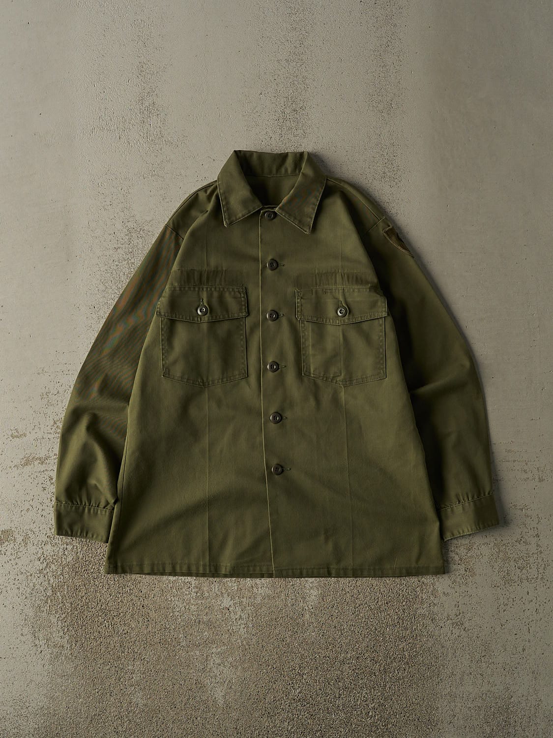 Vintage 90s Green Military Button Up Long Sleeve (L/XL)