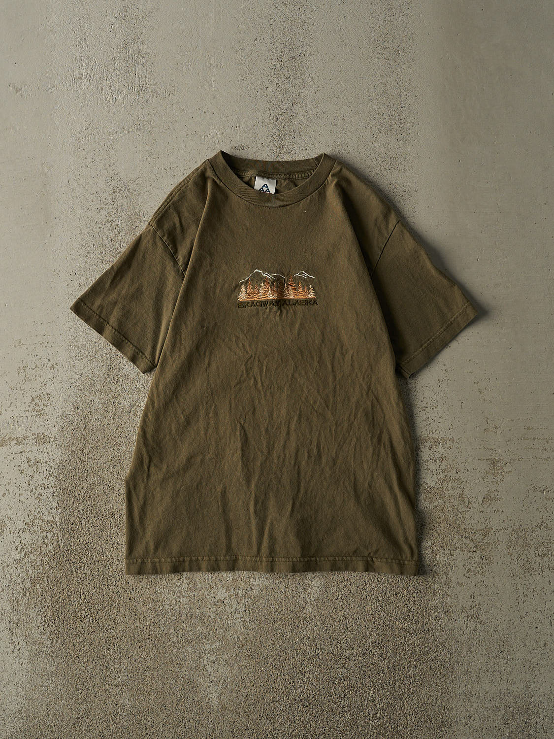 Vintage Y2K Washed Green Skagway Alaska Embroidered Tee (S)