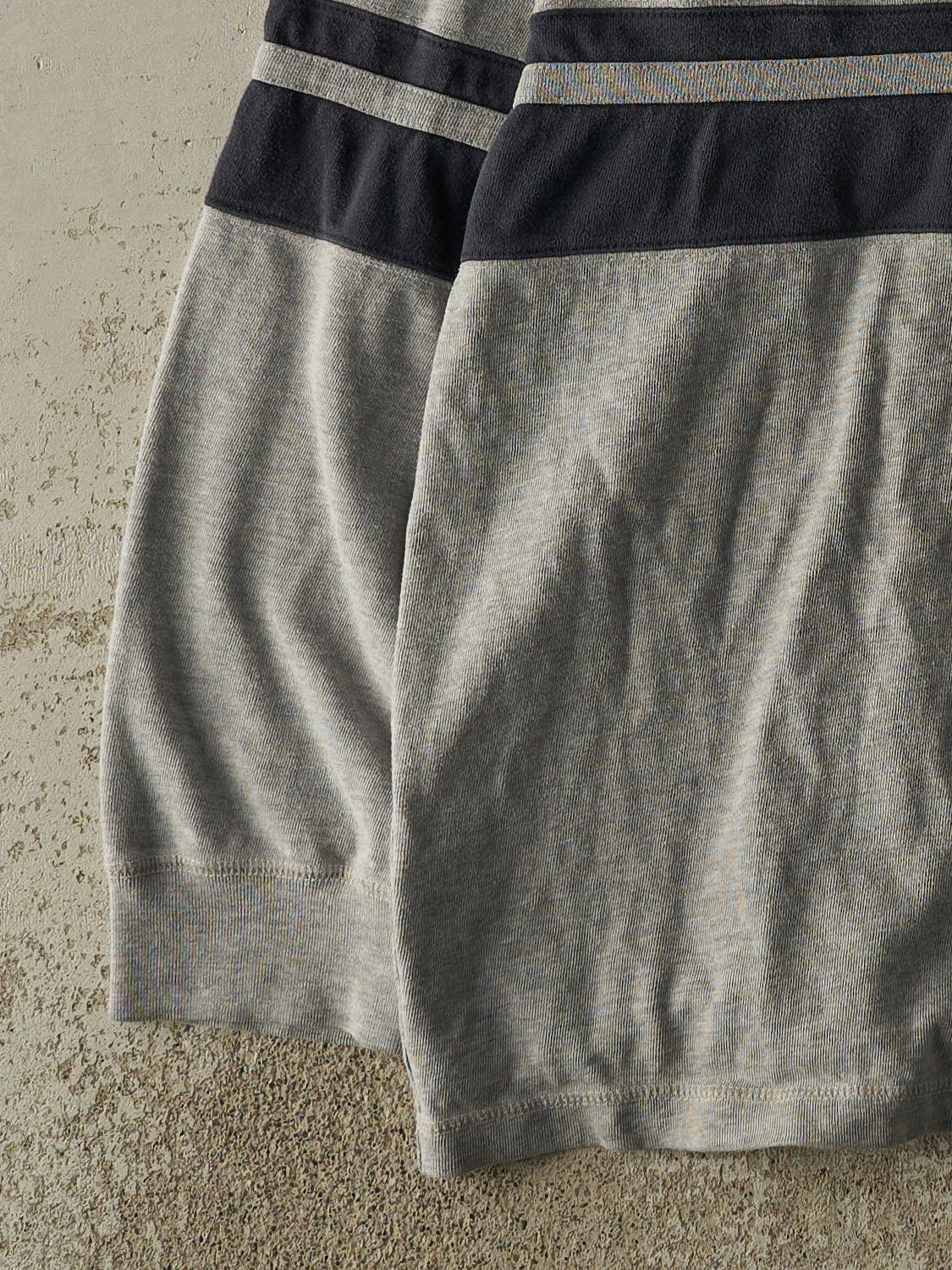 Vintage Y2K Grey & Navy American Blue Striped Long Sleeve (XL)