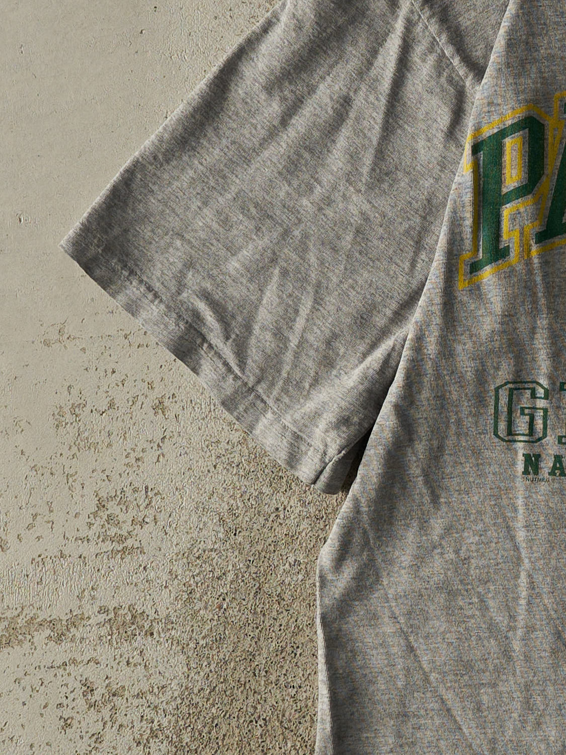Vintage 97' Grey Green Bay Packers Tee (L/XL)