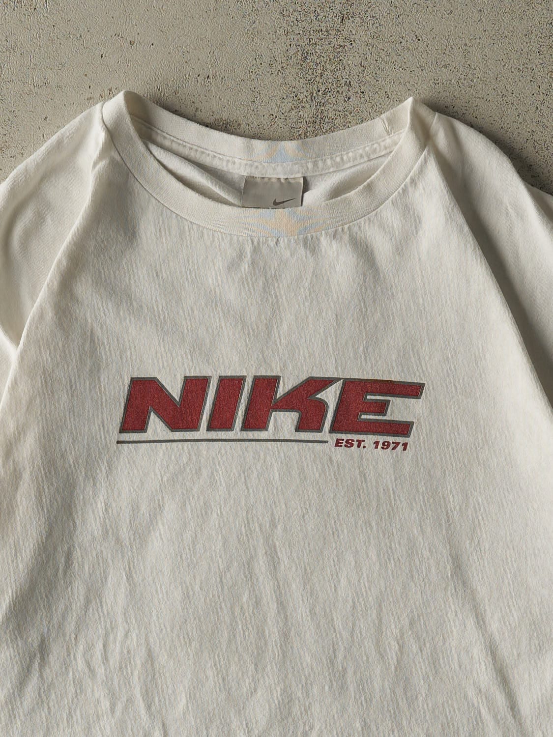 Vintage Y2K White Nike Logo Tee (XL/XXL)