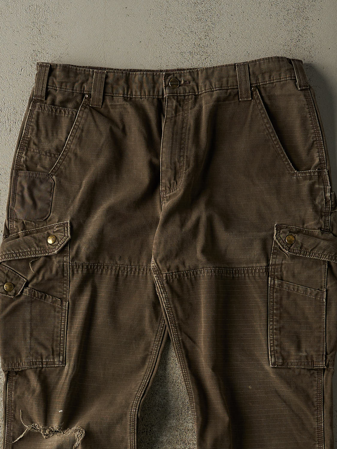 Vintage Y2K Brown Carhartt Cargo Carpenter Pants (35x30.5)