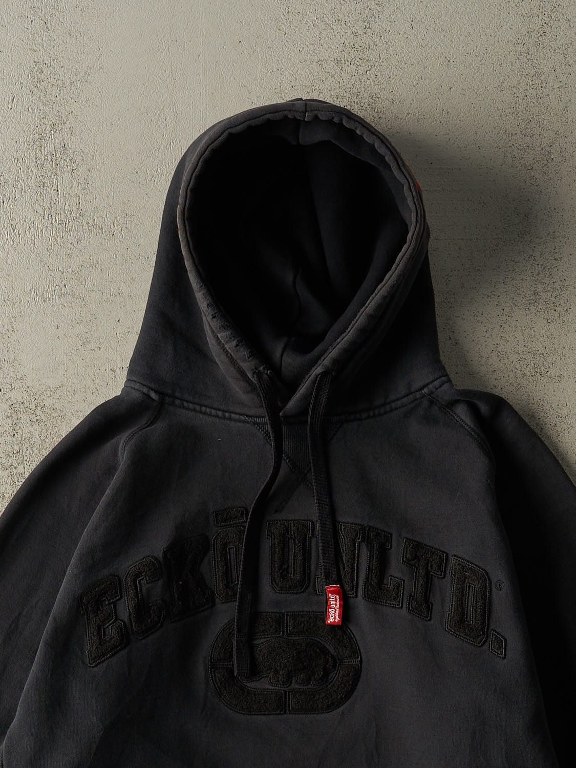 Vintage Y2K Black Ecko Unlimited Chenille Embroidered Hoodie (L)
