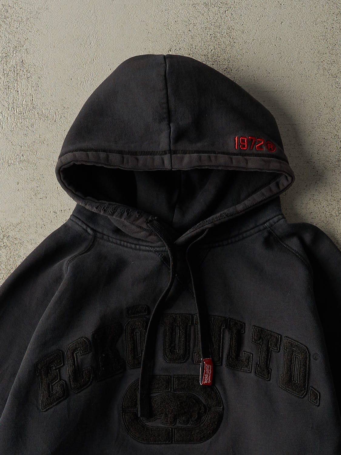 Vintage Y2K Black Ecko Unlimited Chenille Embroidered Hoodie (L)
