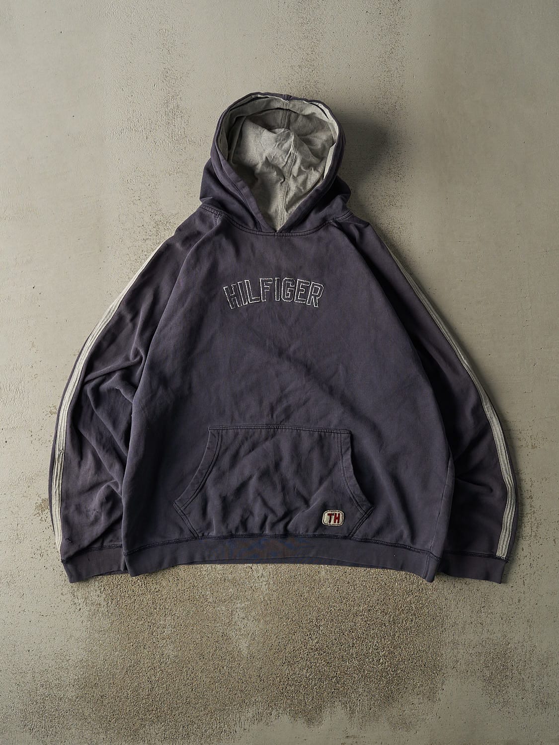Vintage 90s Sun Faded Navy Tommy Hilfiger Embroidered Hoodie (XXL)