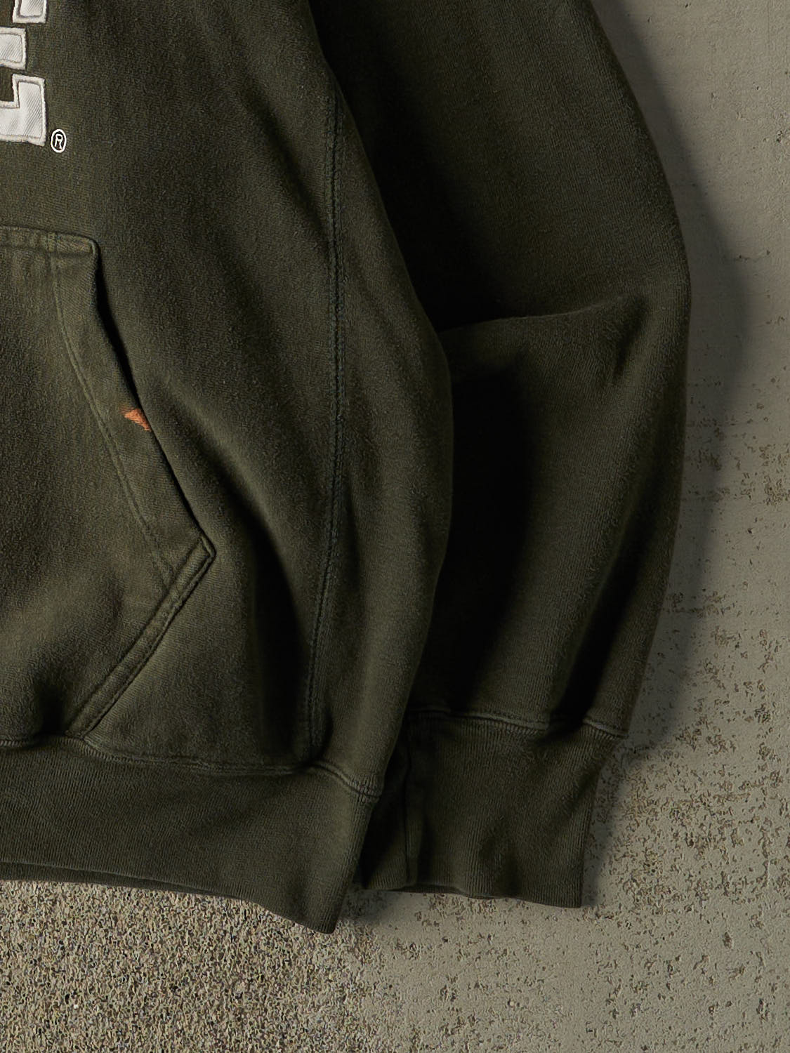 Vintage 90s Sun Faded Green Michigan State University Embroidered Hoodie (L/XL)