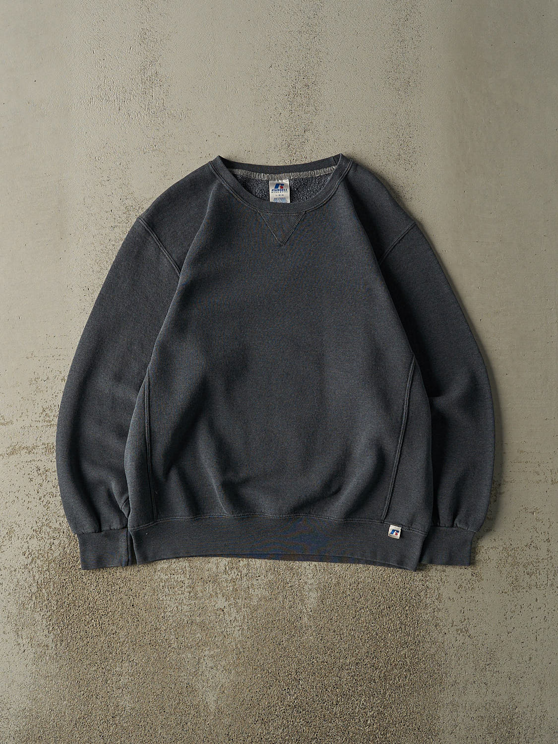 Vintage Y2K Charcoal Grey Russell Athletic Blank Crewneck (L)