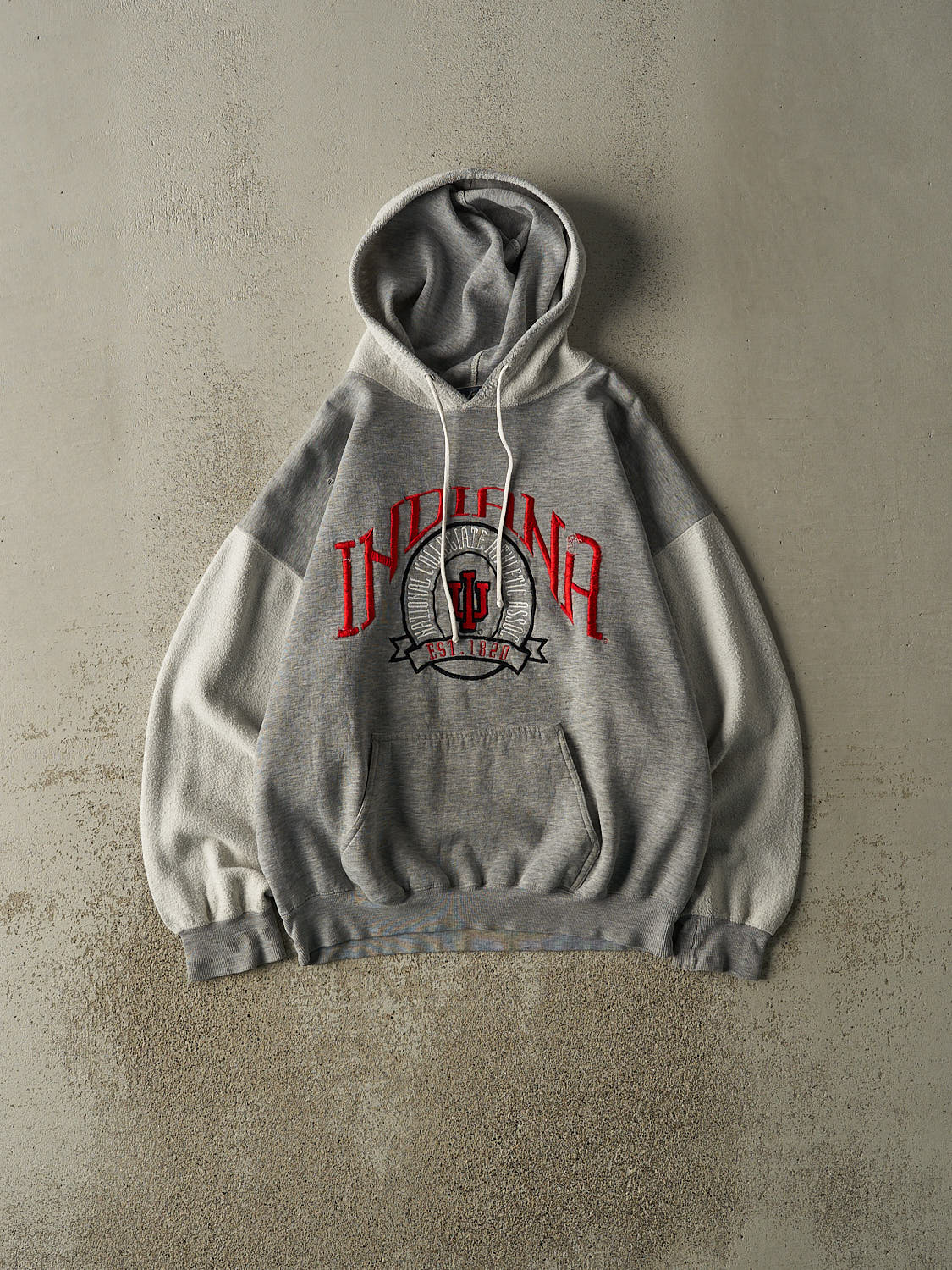 Vintage 90s Grey Indiana University Embroidered Hoodie (M
