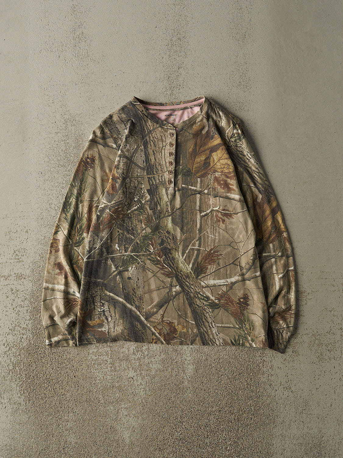 Vintage Y2K Camo Realtree Quarter Button Long Sleeve (S/M)