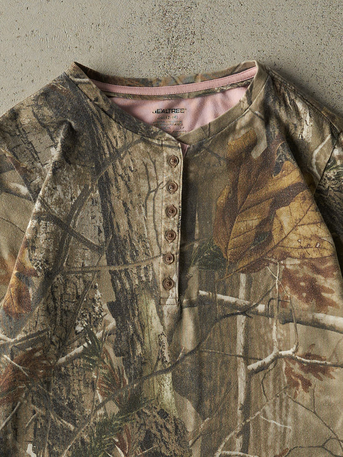 Vintage Y2K Camo Realtree Quarter Button Long Sleeve (S/M)