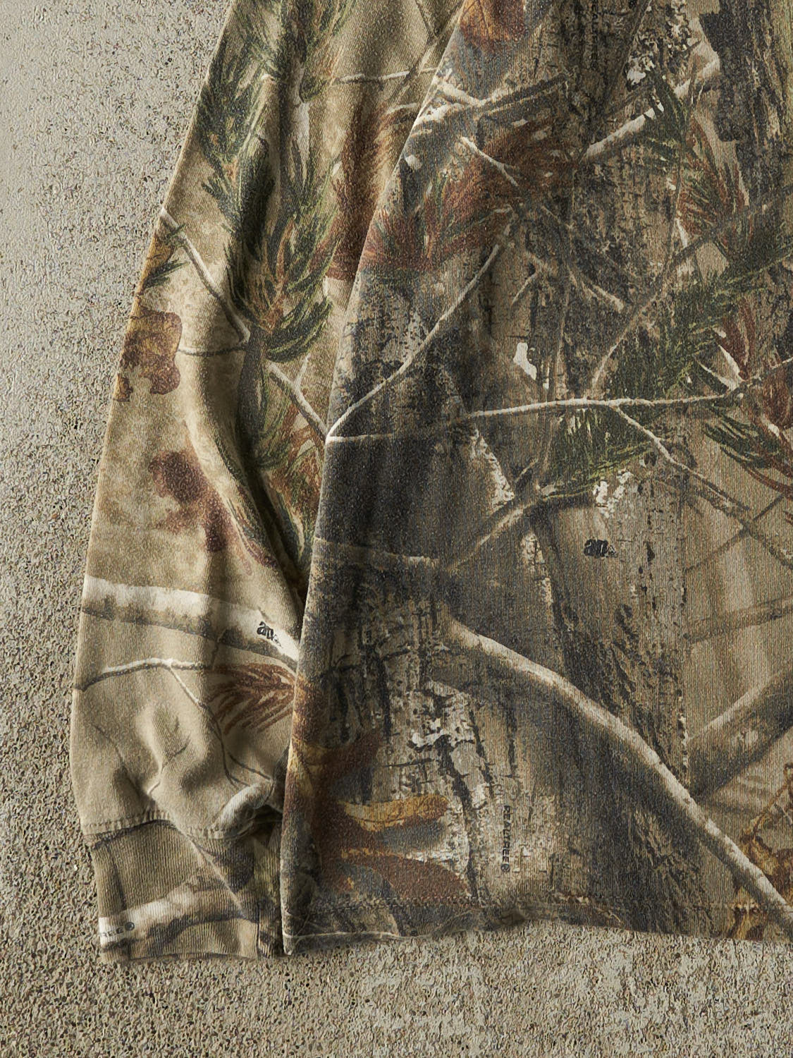 Vintage Y2K Camo Realtree Quarter Button Long Sleeve (S/M)