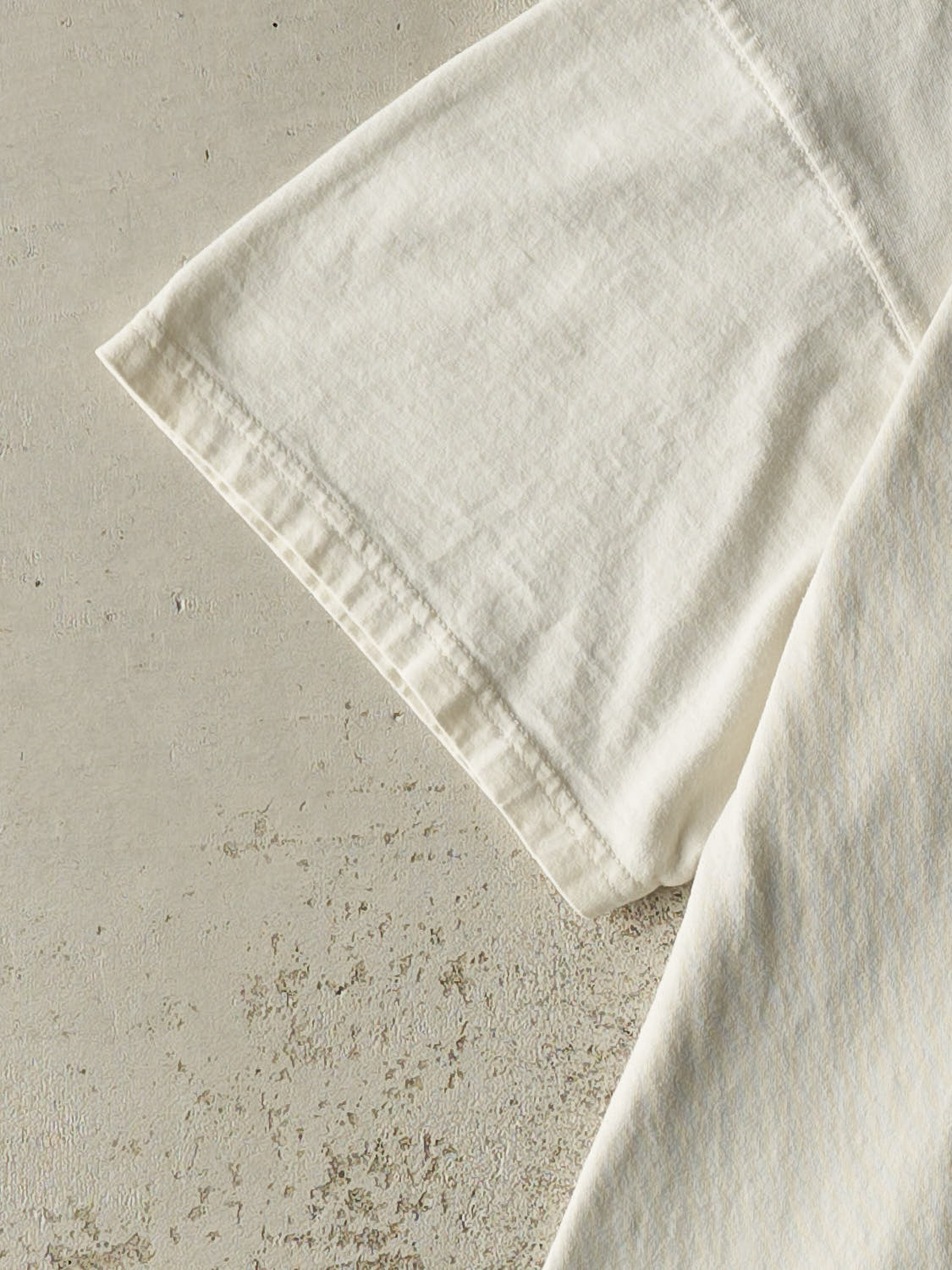 Vintage 90s White Russell Athletic Blank Pocket Tee (XL)