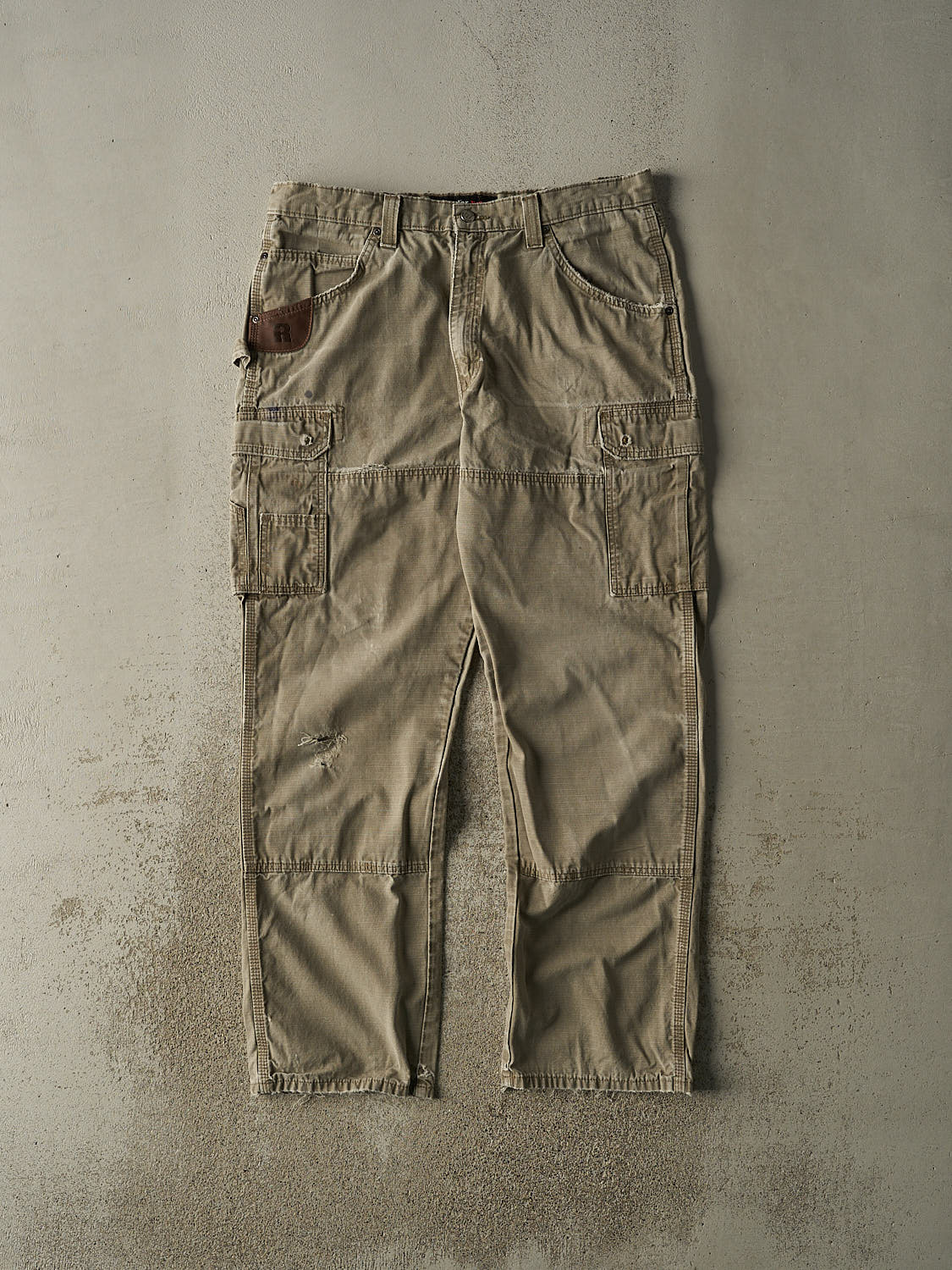 Vintage 90s Beige Wrangler Riggs Cargo Carpenter Work Pants (36x33)
