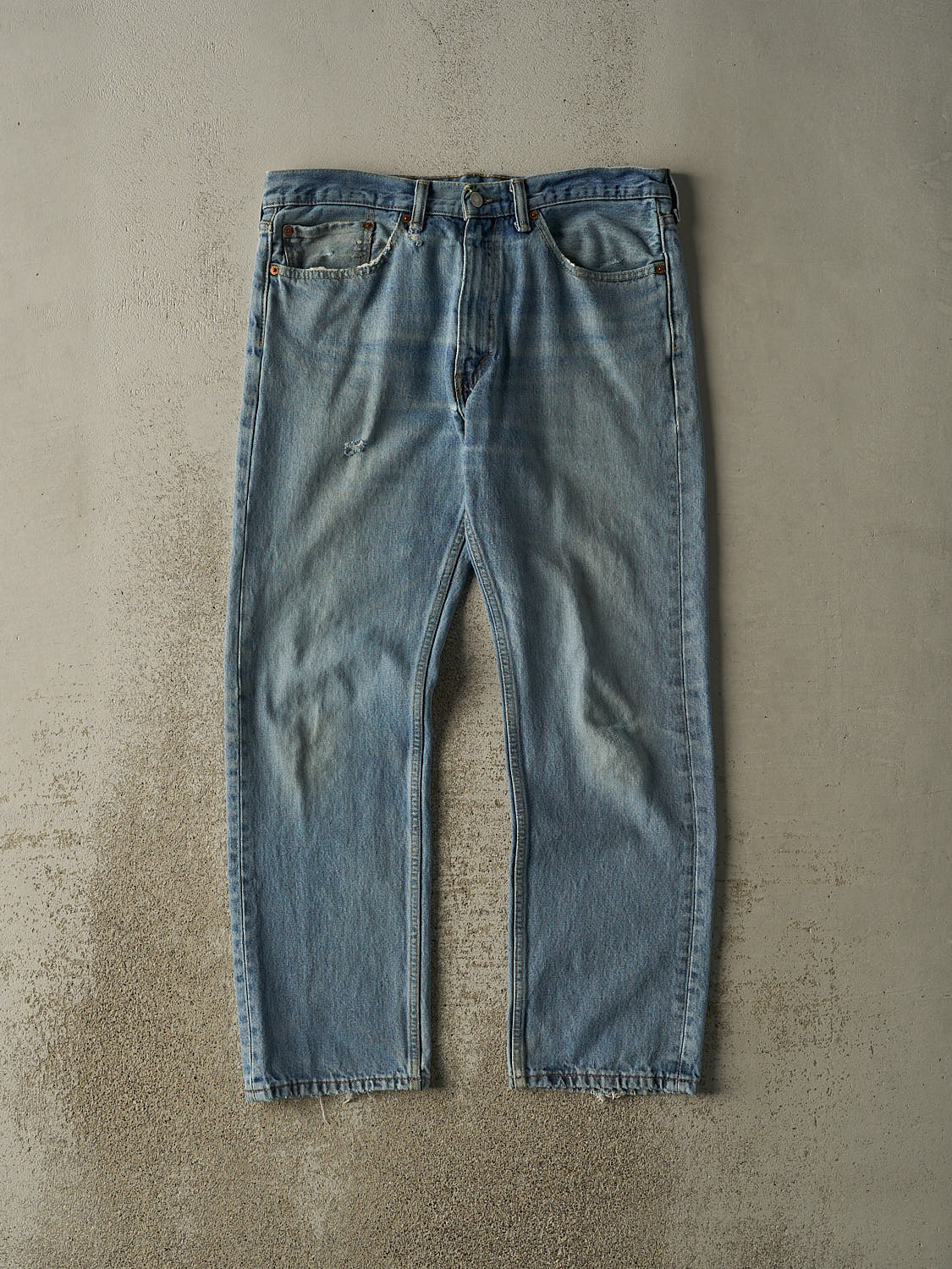 Vintage Y2K Light Wash Levi's 505 Jeans (34x30)