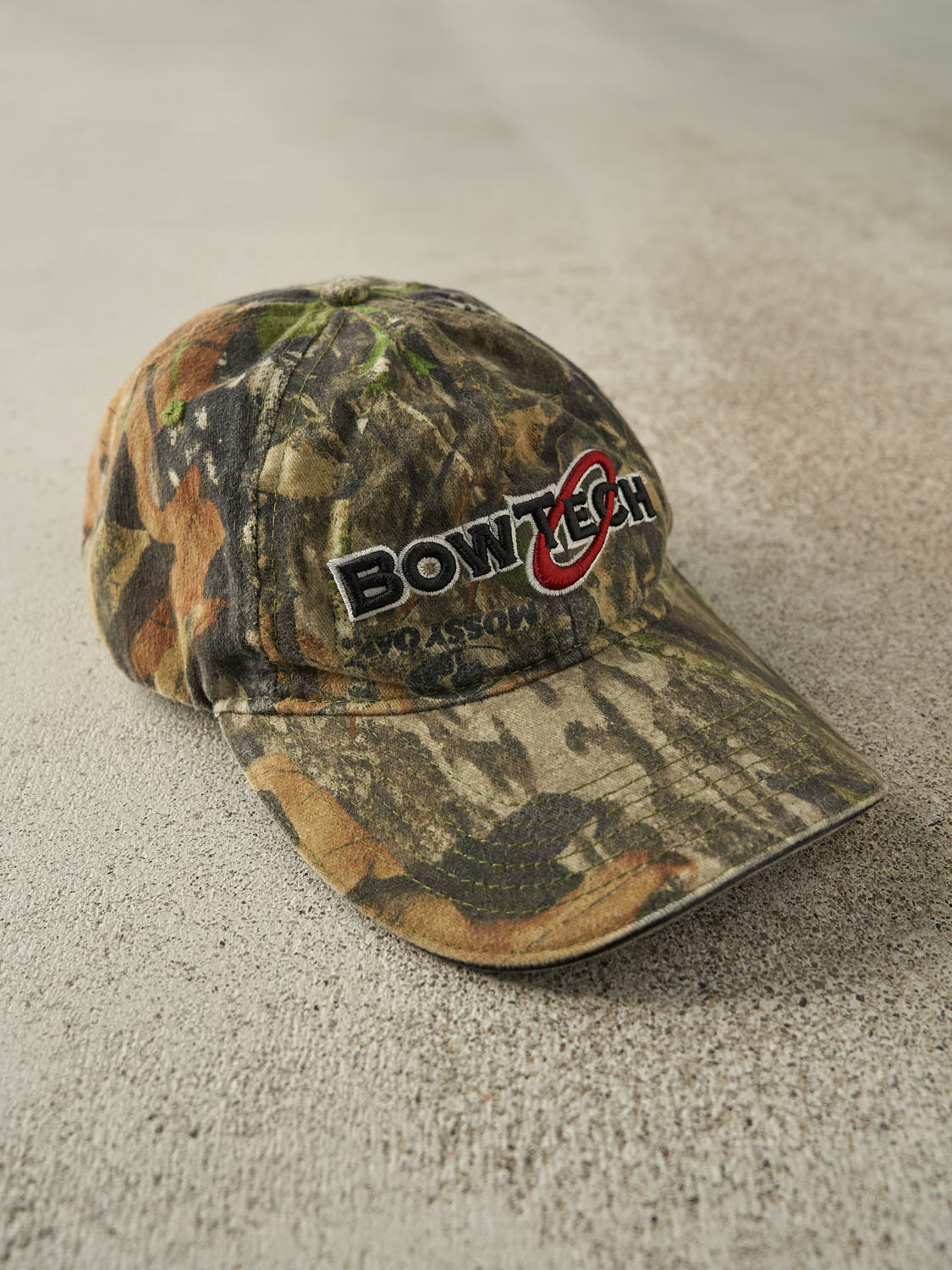 Vintage Y2K Camo Mossy Oak x Bow Tech Velcro Hat (O/S)