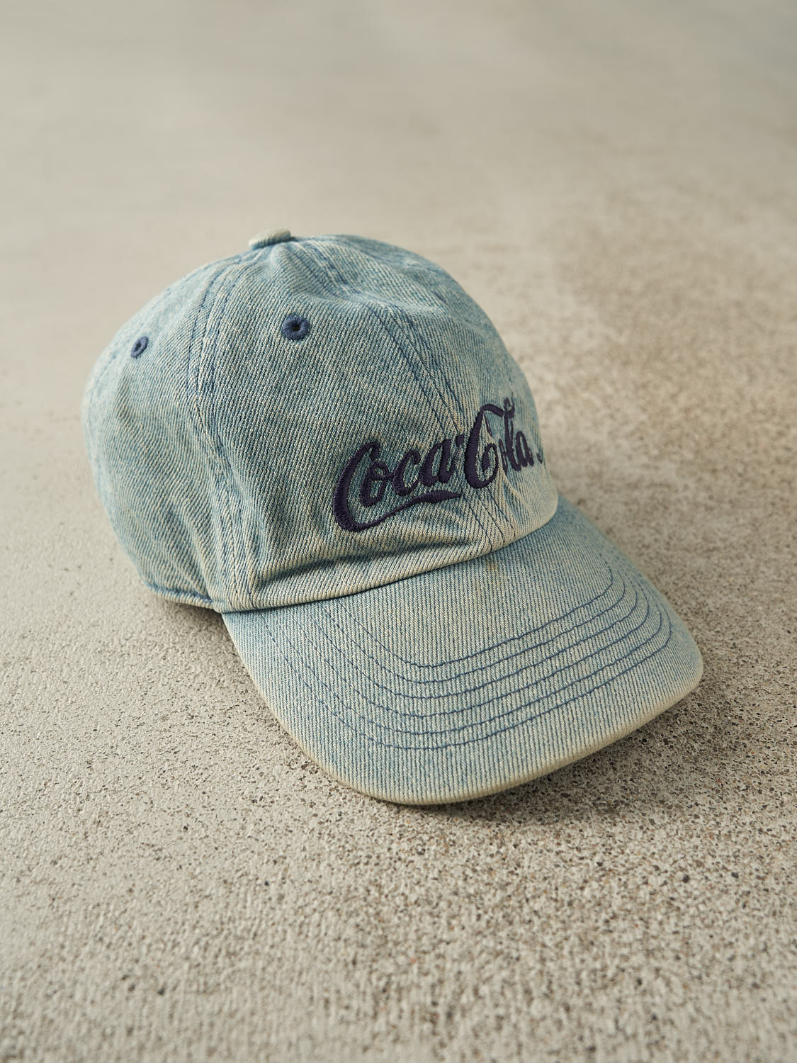 Vintage 90s Light Wash Coca-Cola Embroidered Strapback (O/S)