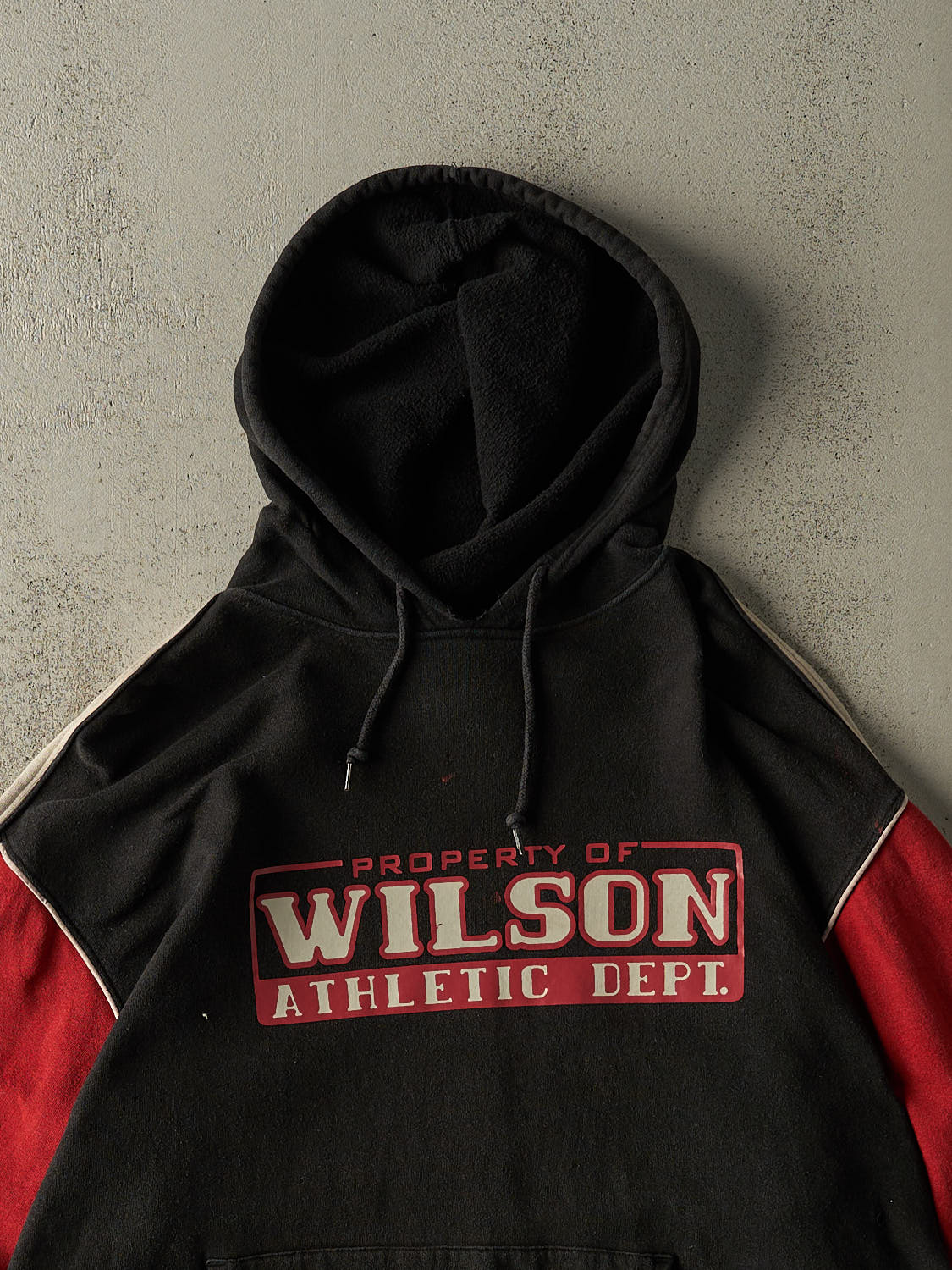 Vintage 90s Black & Red Wilson Hoodie (XL/XXL)