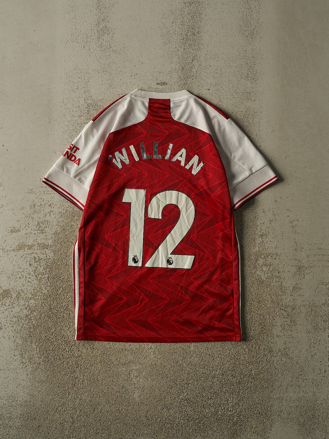 Vintage Y2K Red Arsenal FC #12 Willian Soccer Jersey (M/L)