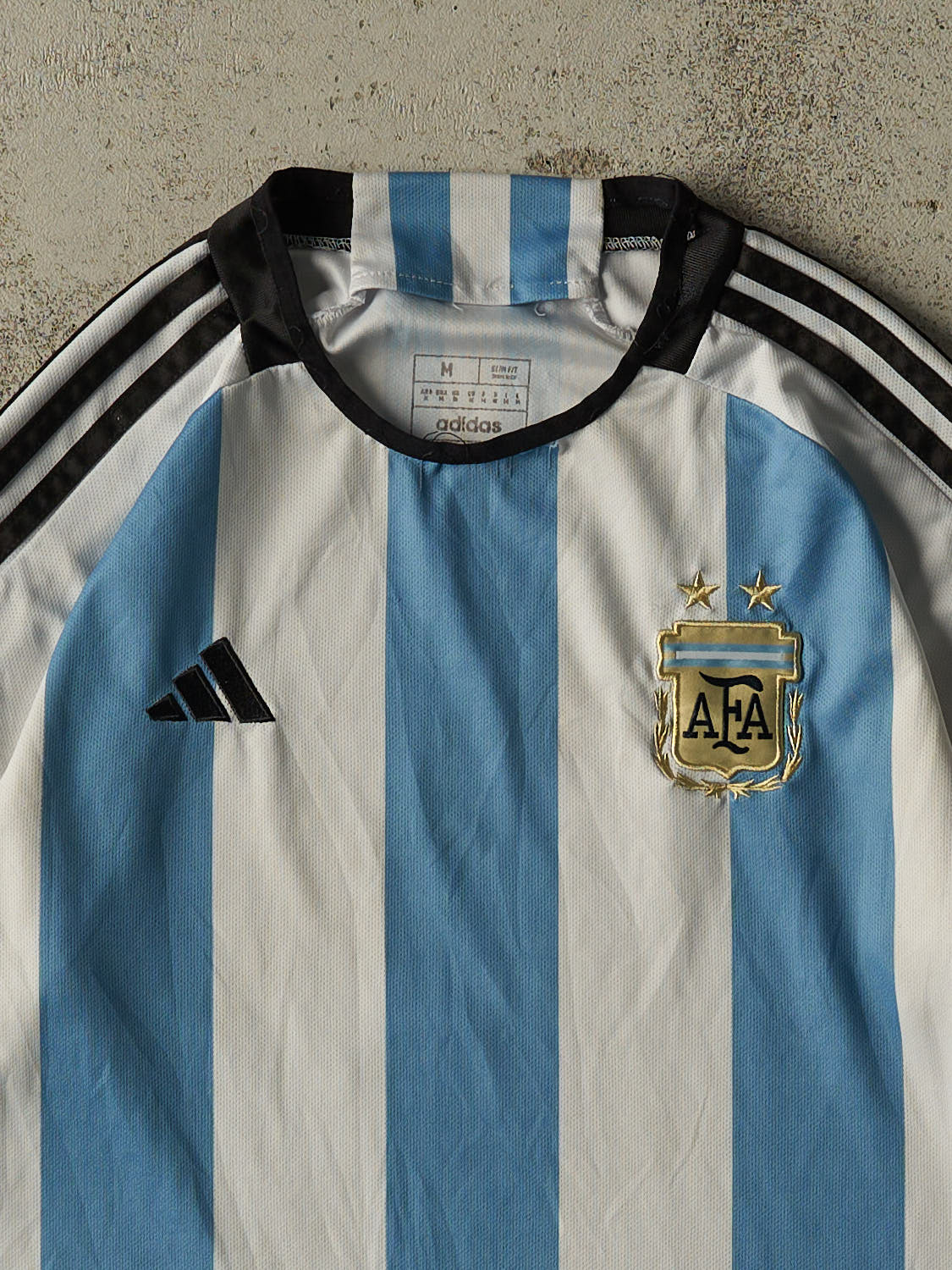 Vintage Y2K White Argentina Soccer Jersey (M)