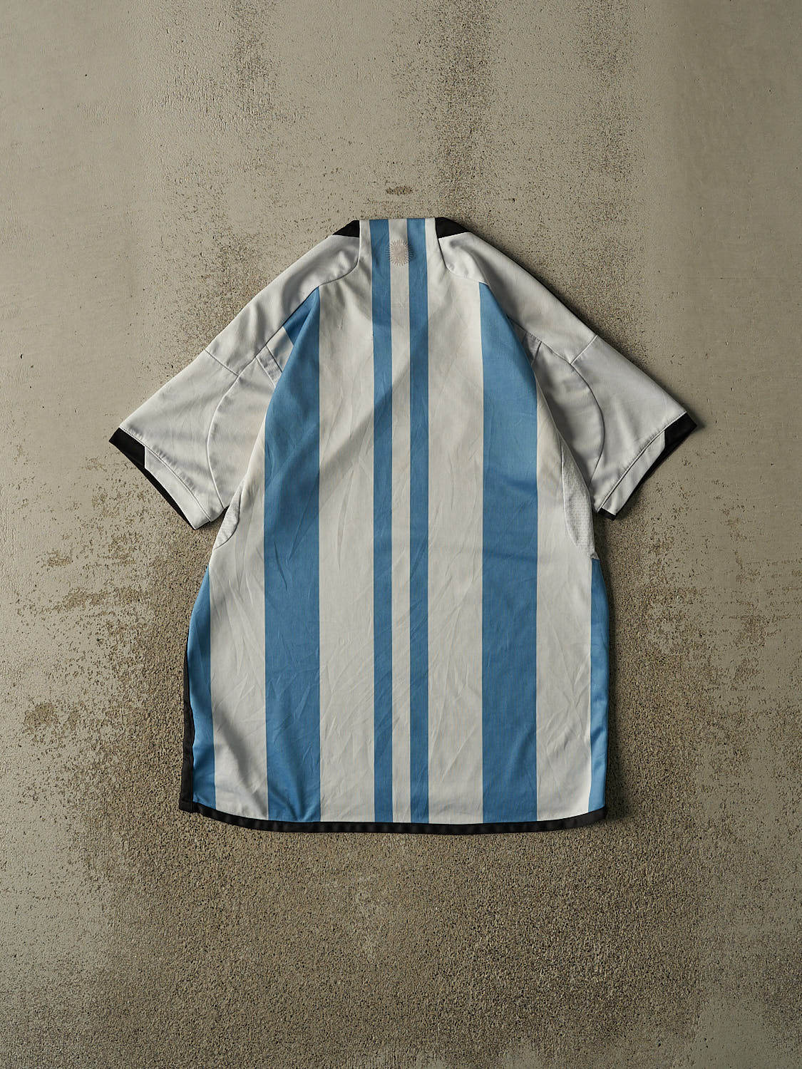 Vintage Y2K White Argentina Soccer Jersey (M)
