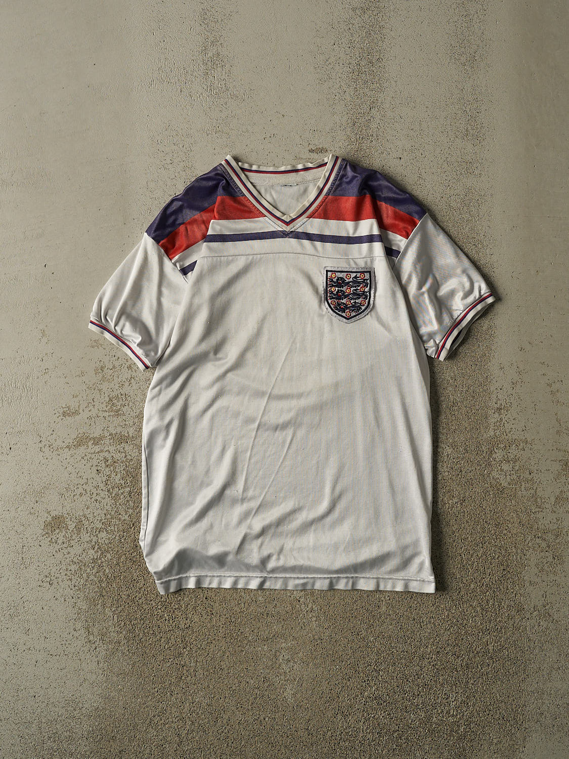 Vintage Y2K White England Soccer Jersey (S/M)