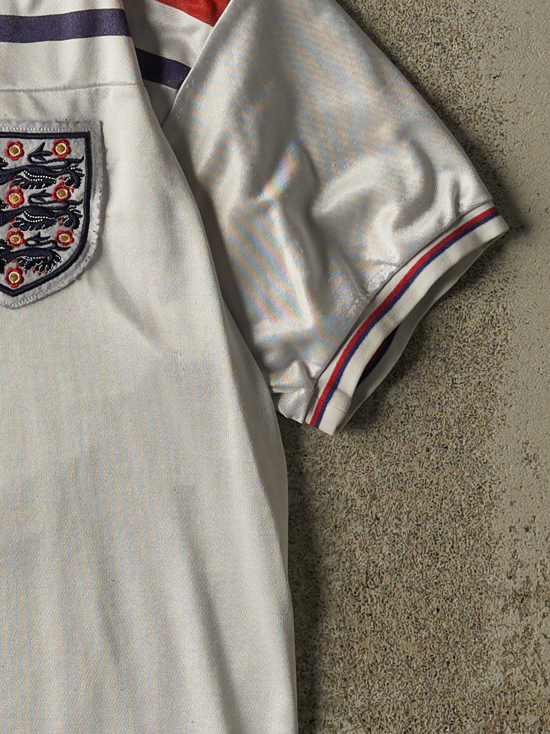 Vintage Y2K White England Soccer Jersey (S/M)