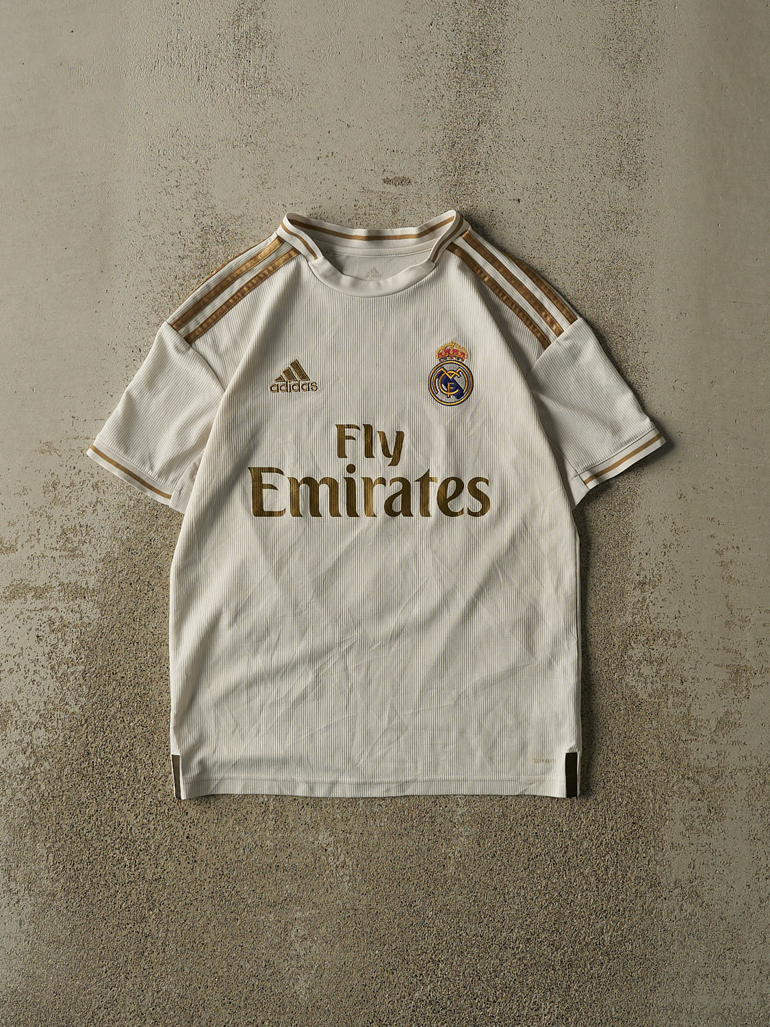 Vintage Y2K Beige Real Madrid #9 Benzema Soccer Jersey (S)