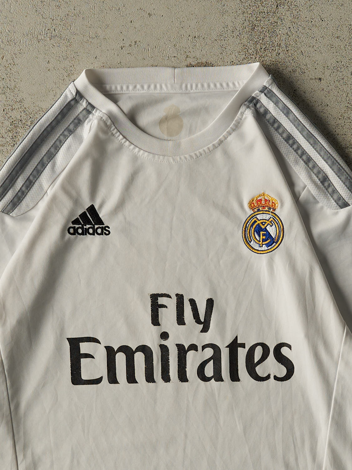 Vintage Y2K White Real Madrid  #4 Sergio Ramos Soccer Jersey (S/M)