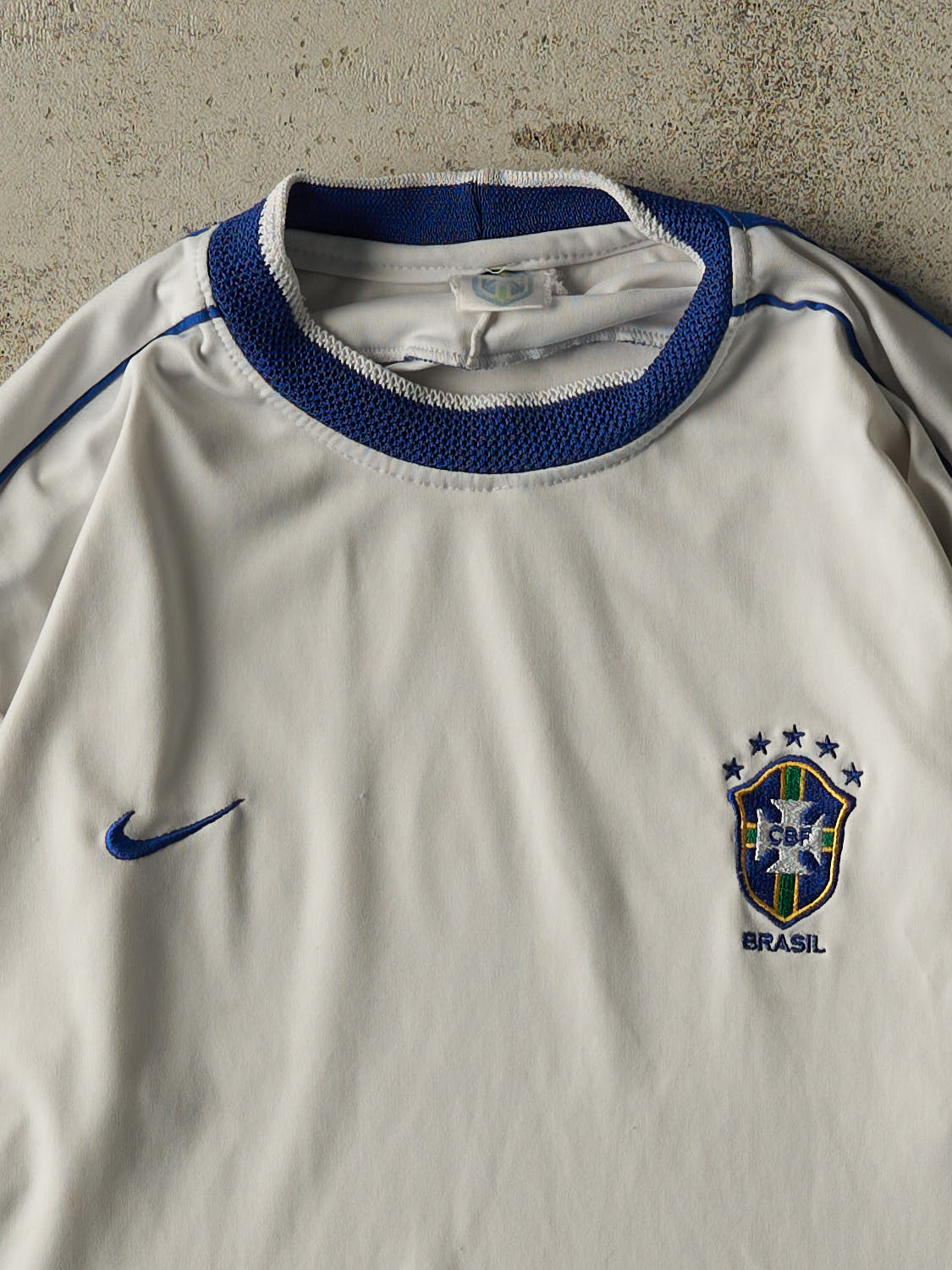 Vintage Y2K White Brasil Soccer Jersey (M)