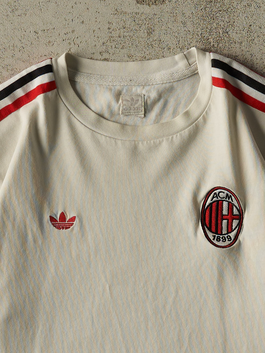 Vintage Y2K White AC Milan Adidas Embroidered Tee (S)