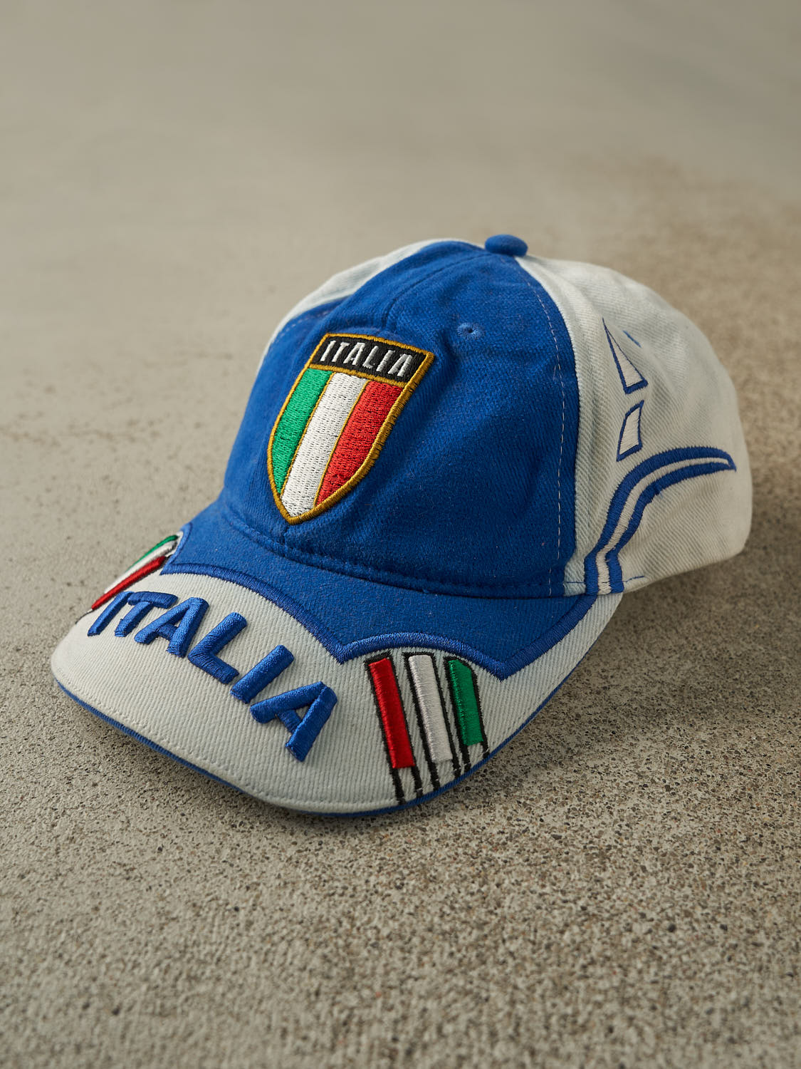 Vintage Y2K White Italia Velcro Back Hat (O/S)