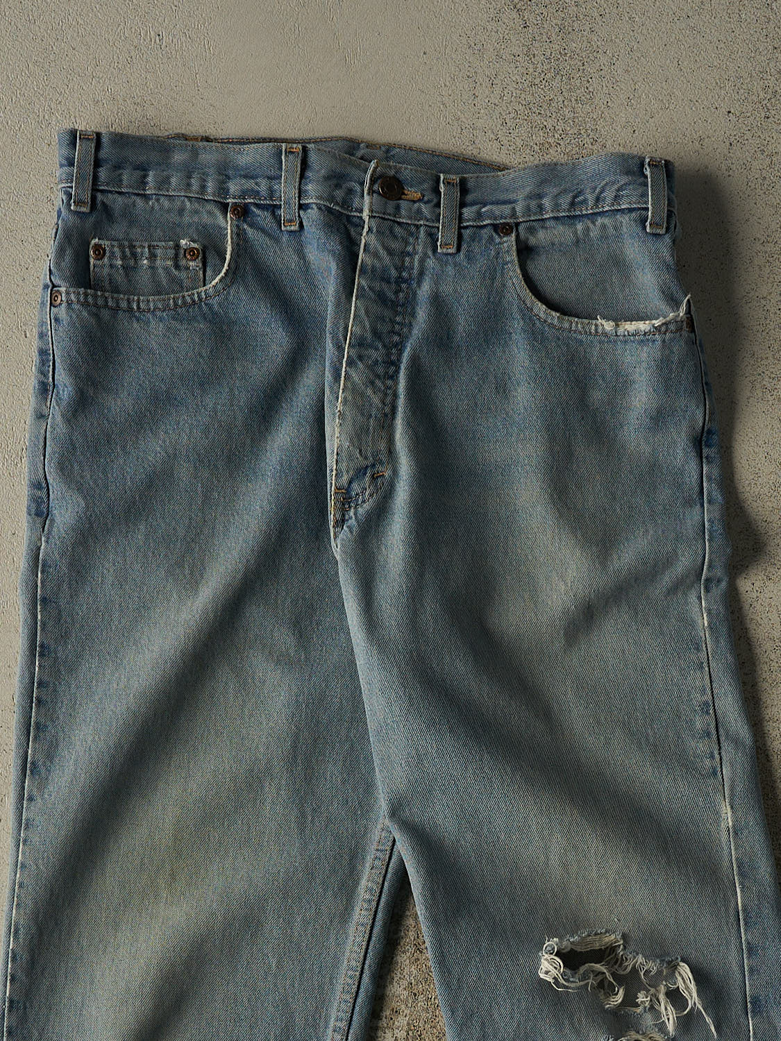 Vintage 90s Light Wash Jeans (33x33)