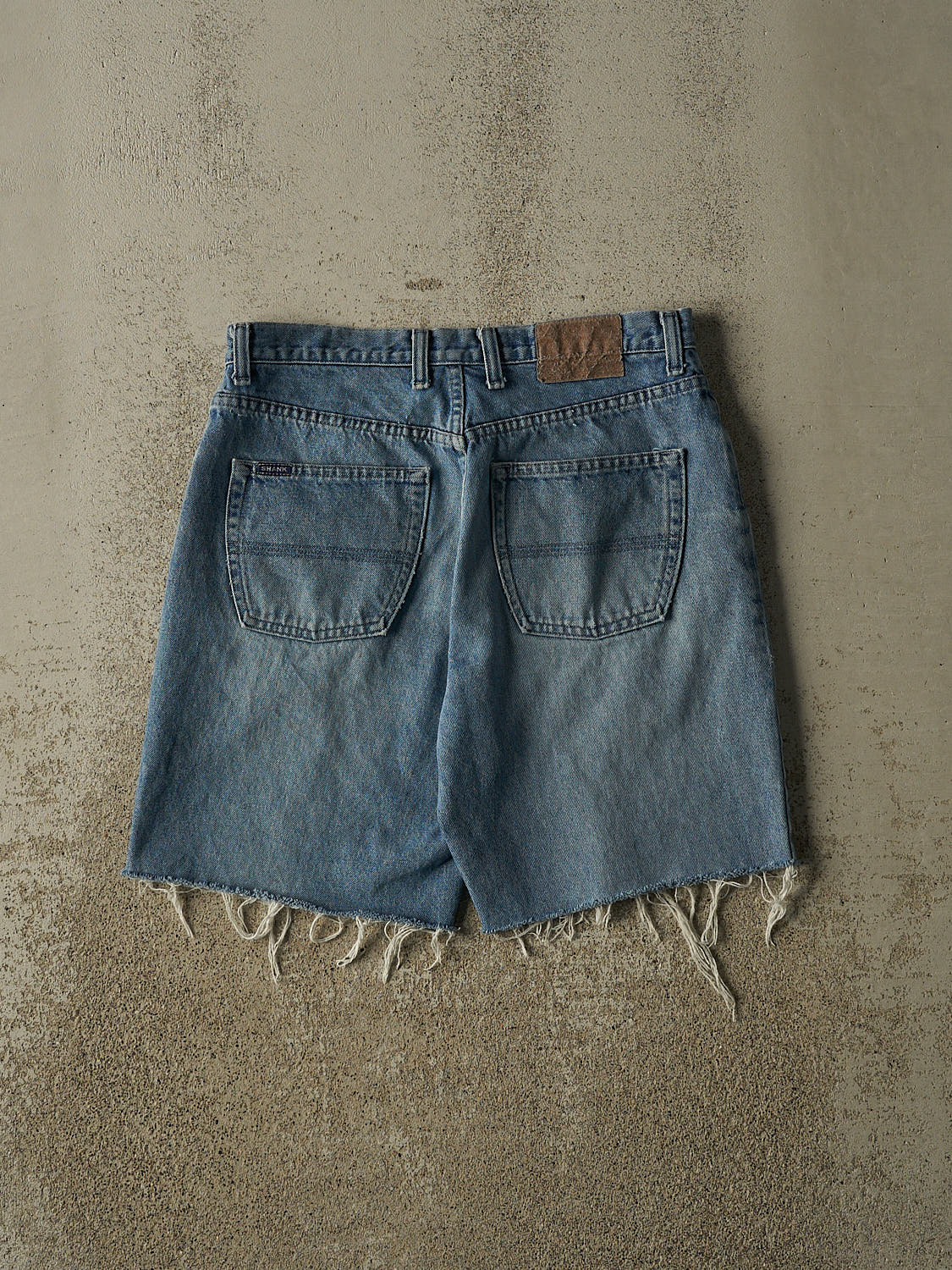 Vintage 90s Light Wash Shank Cut Off Jean Shorts (31x8)