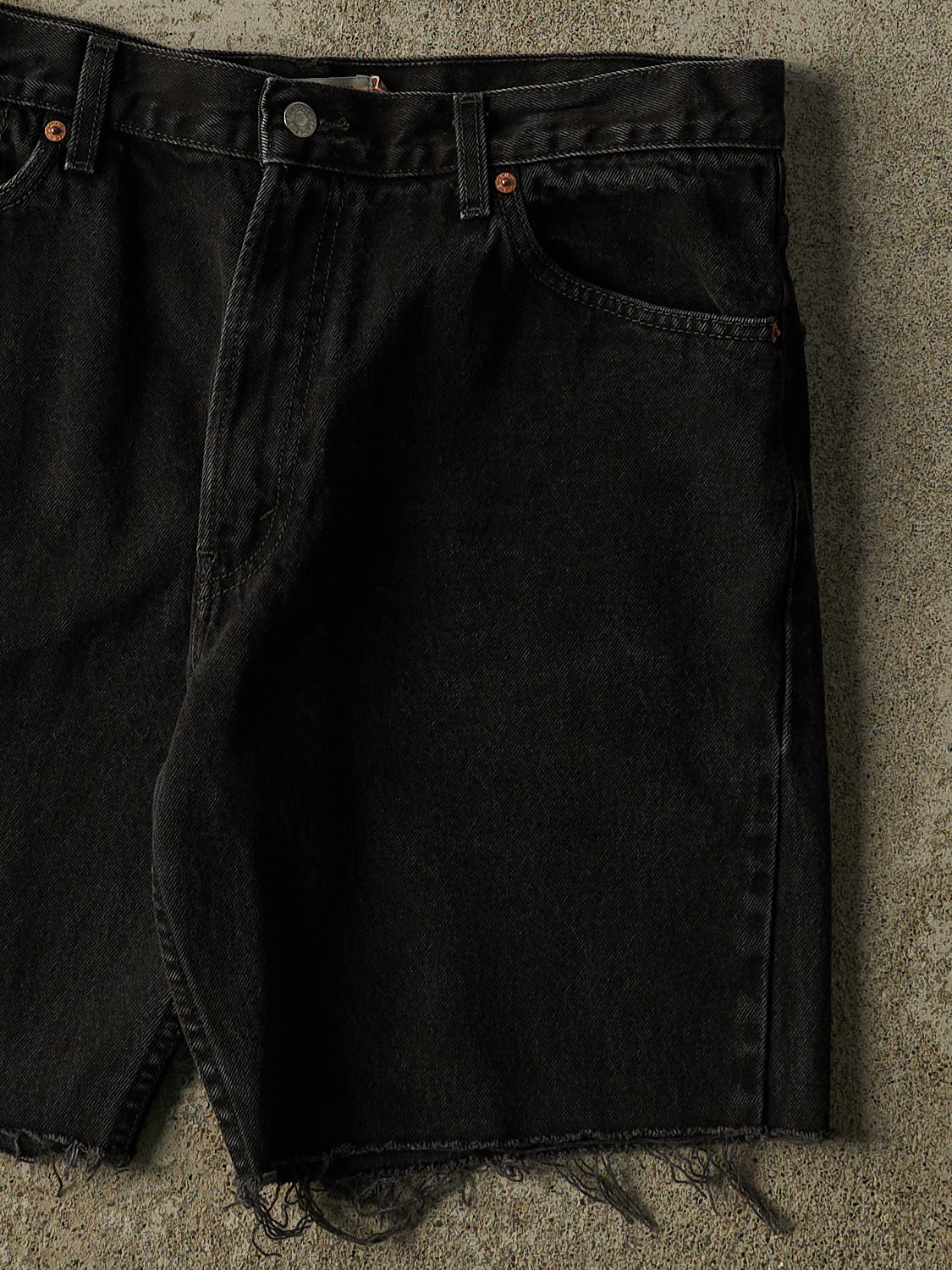 Vintage 90s Black Levi's 505 Cut Off Jean Shorts (34x9)
