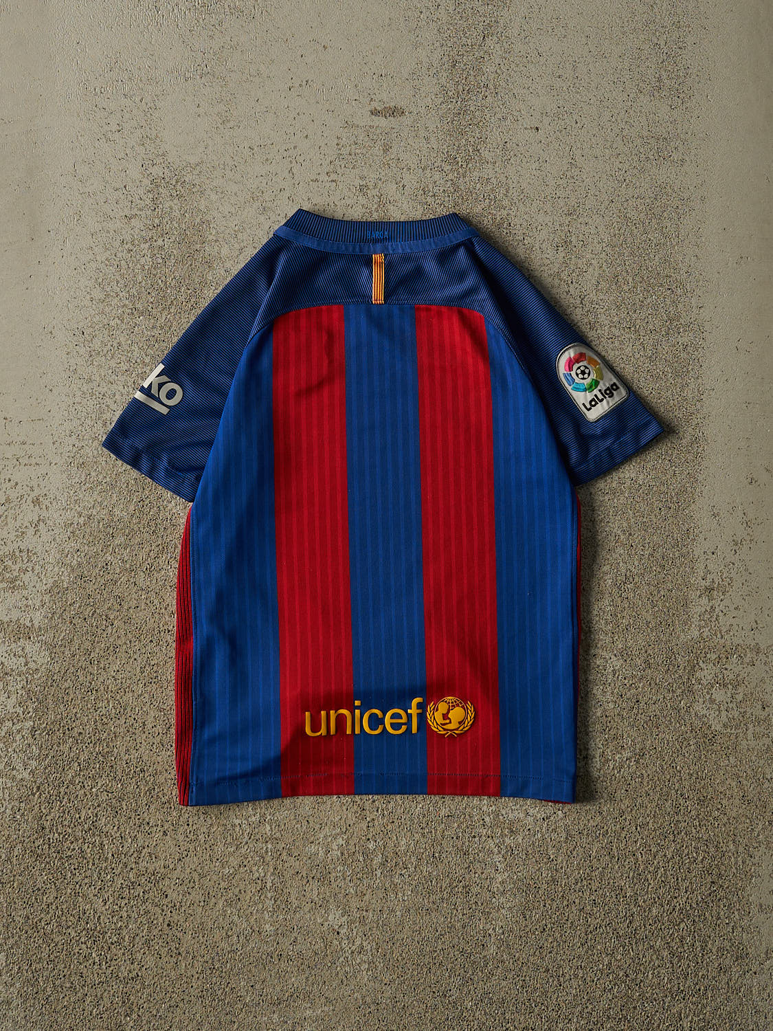 Vintage 16' Blue FC Barcelona Soccer Jersey (XXXS)