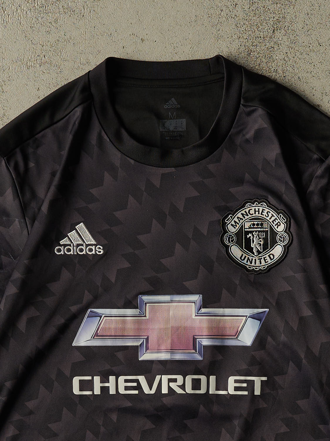 Vintage Y2K Black Manchester United #6 Pogba Soccer Jersey (S/M)