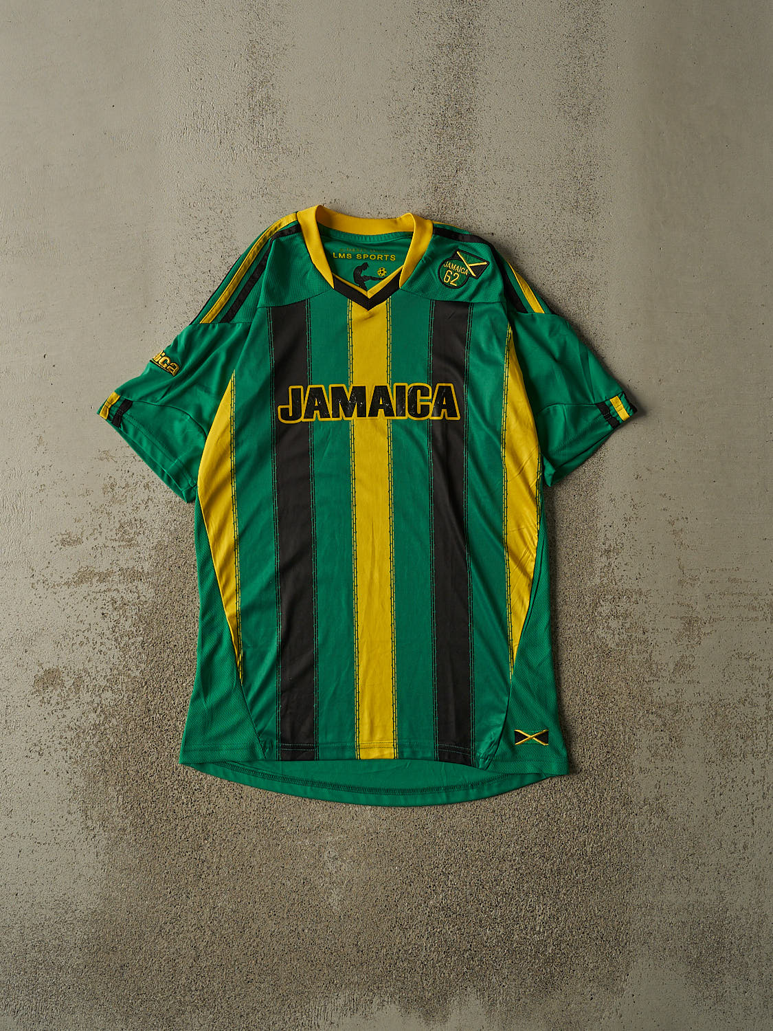 Vintage Y2K Green Jamaica Soccer Jersey (M/L)