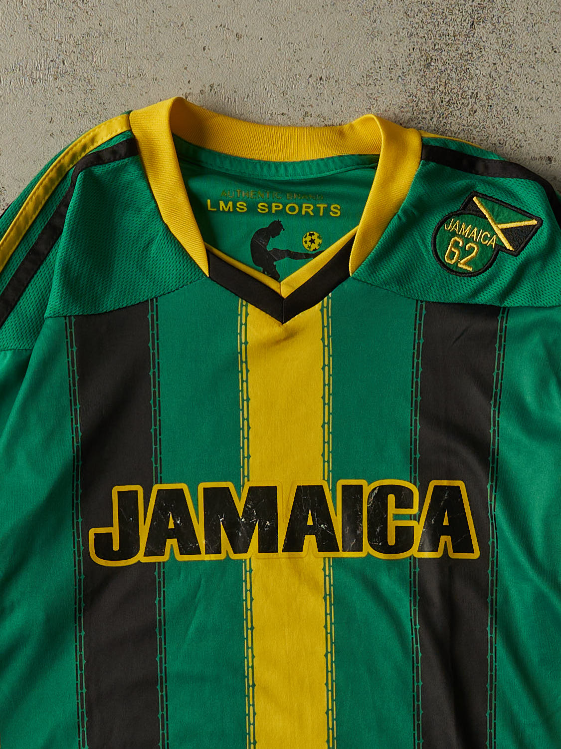 Vintage Y2K Green Jamaica Soccer Jersey (M/L)