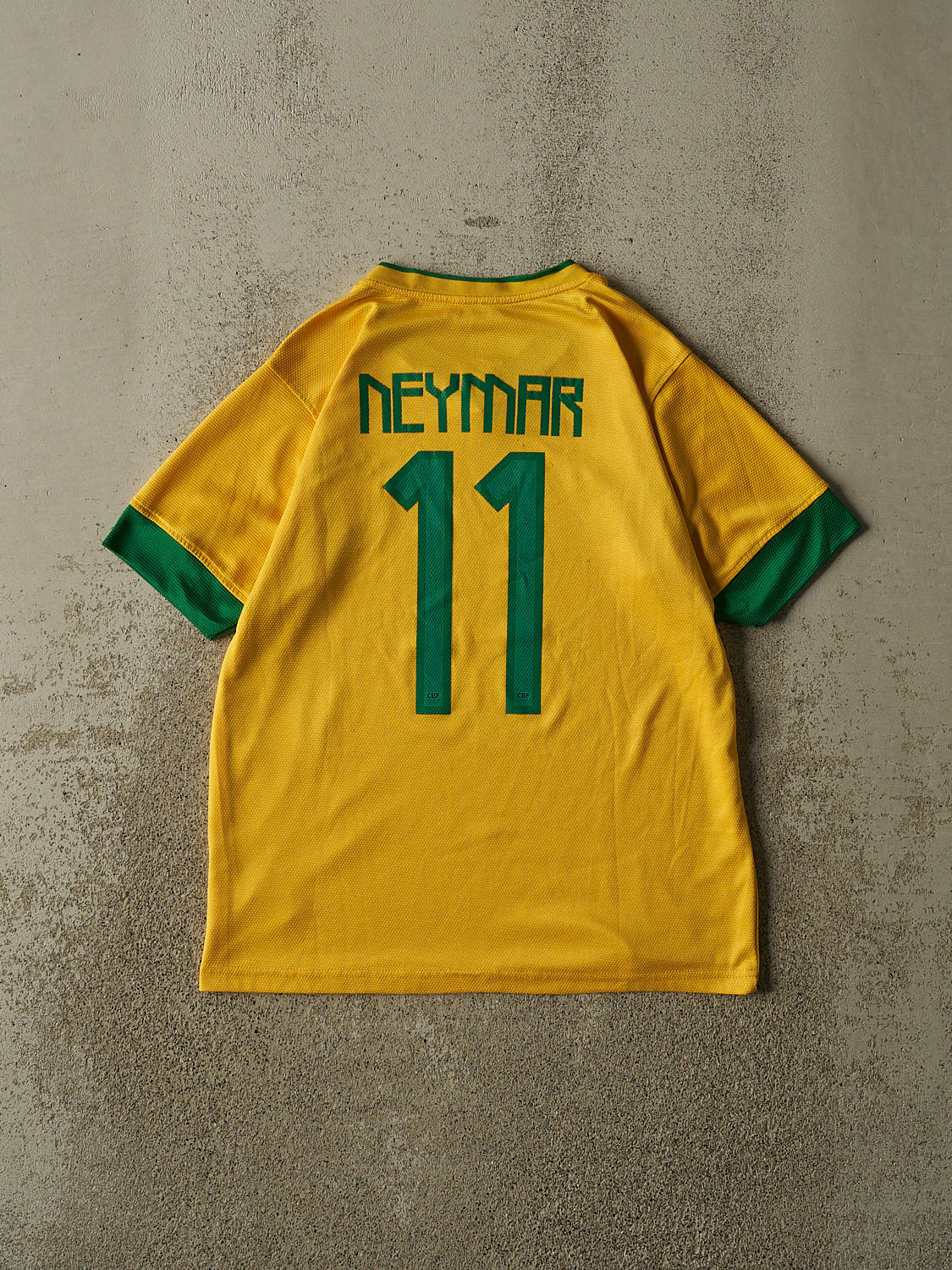 Vintage Y2K Yellow Brasil #11 Neymar Soccer Jersey (S/M)