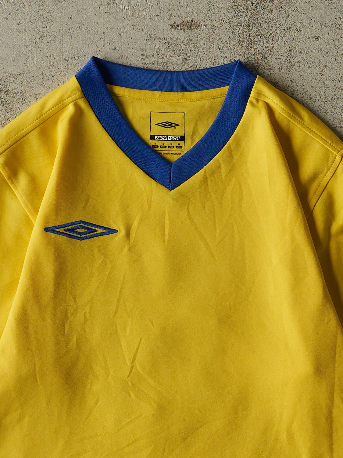 Vintage Y2K Yellow Umbro Soccer Jersey (S/M)