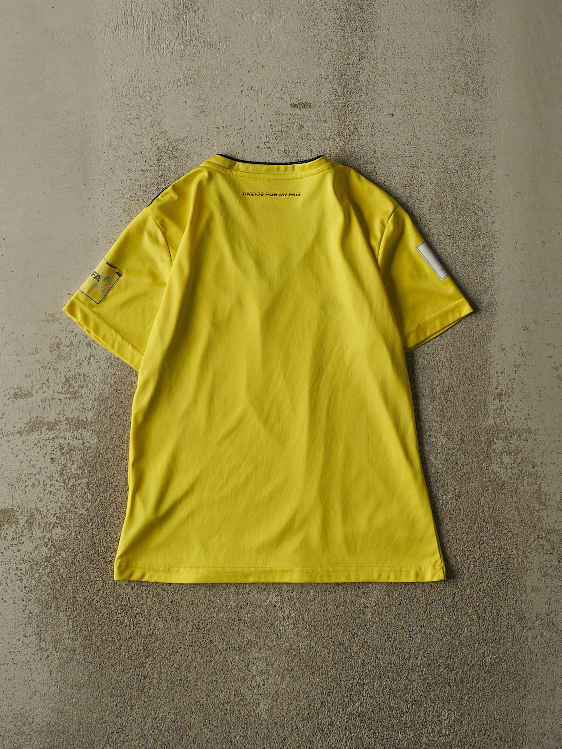 18' Yellow Colombia Fifa World Cup Soccer Jersey (S/M)