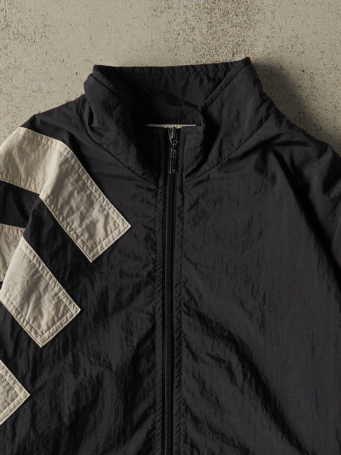 Vintage 90s Black Adidas Windbreaker Jacket (M)