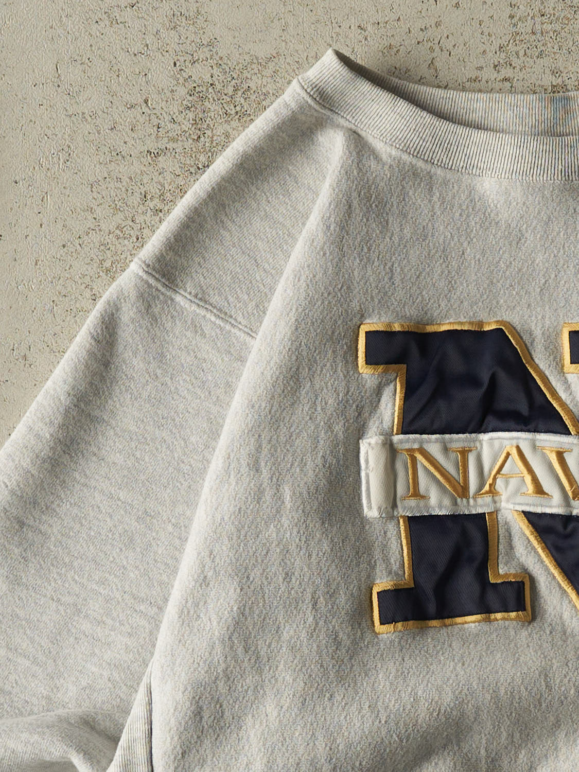 Vintage 90s Heather Grey US Navy Embroidered Crewneck (M)