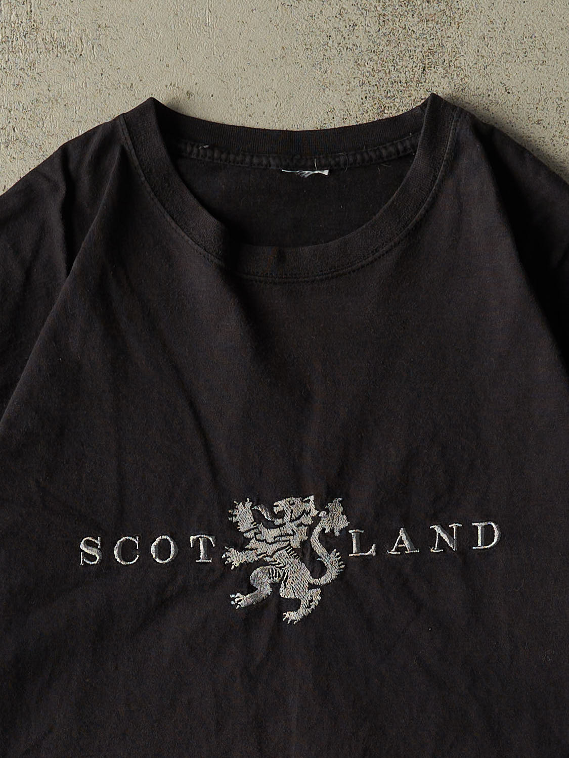 Vintage 90s Black Scotland Embroidered Tee (L/XL)
