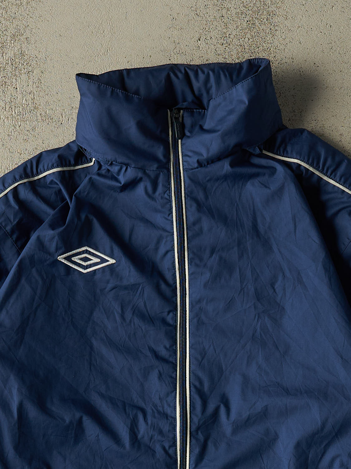 Vintage Y2K Navy Blue Umbro Windbreaker Jacket (L/XL)