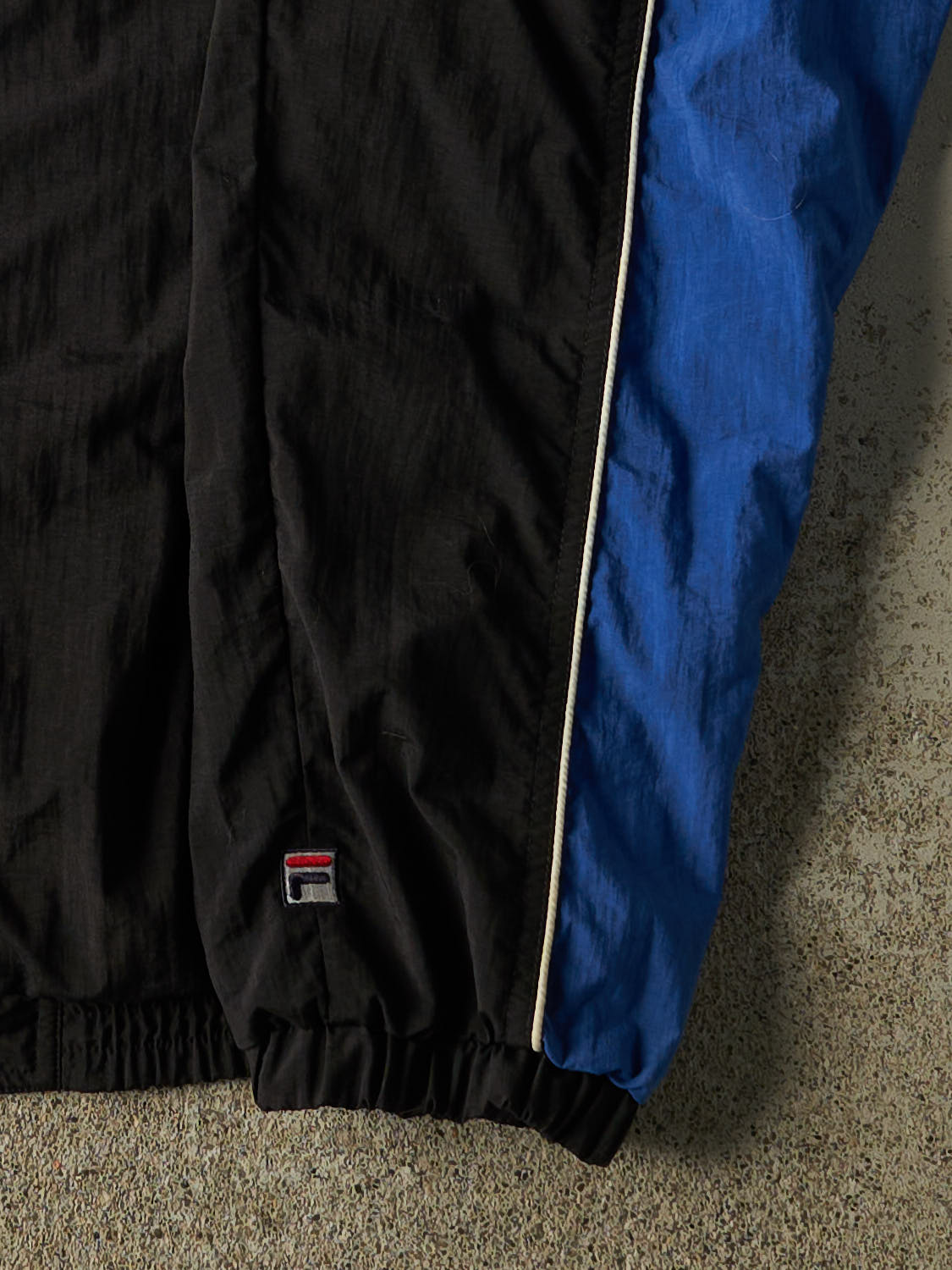 Vintage 90s Black Fila Windbreaker Jacket (M/L)