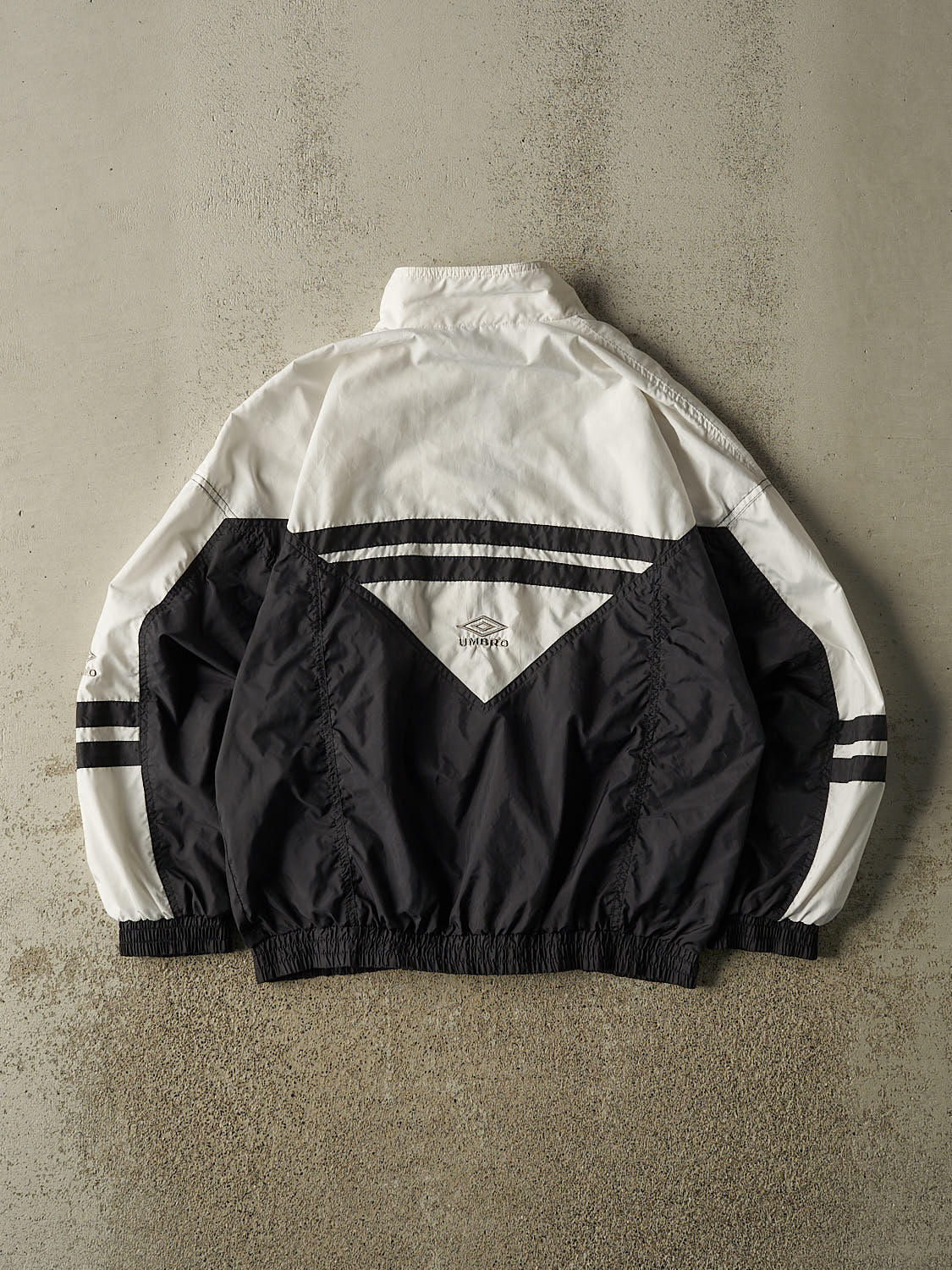 Vintage 90s White Umbro Windbreaker Jacket (S/M)