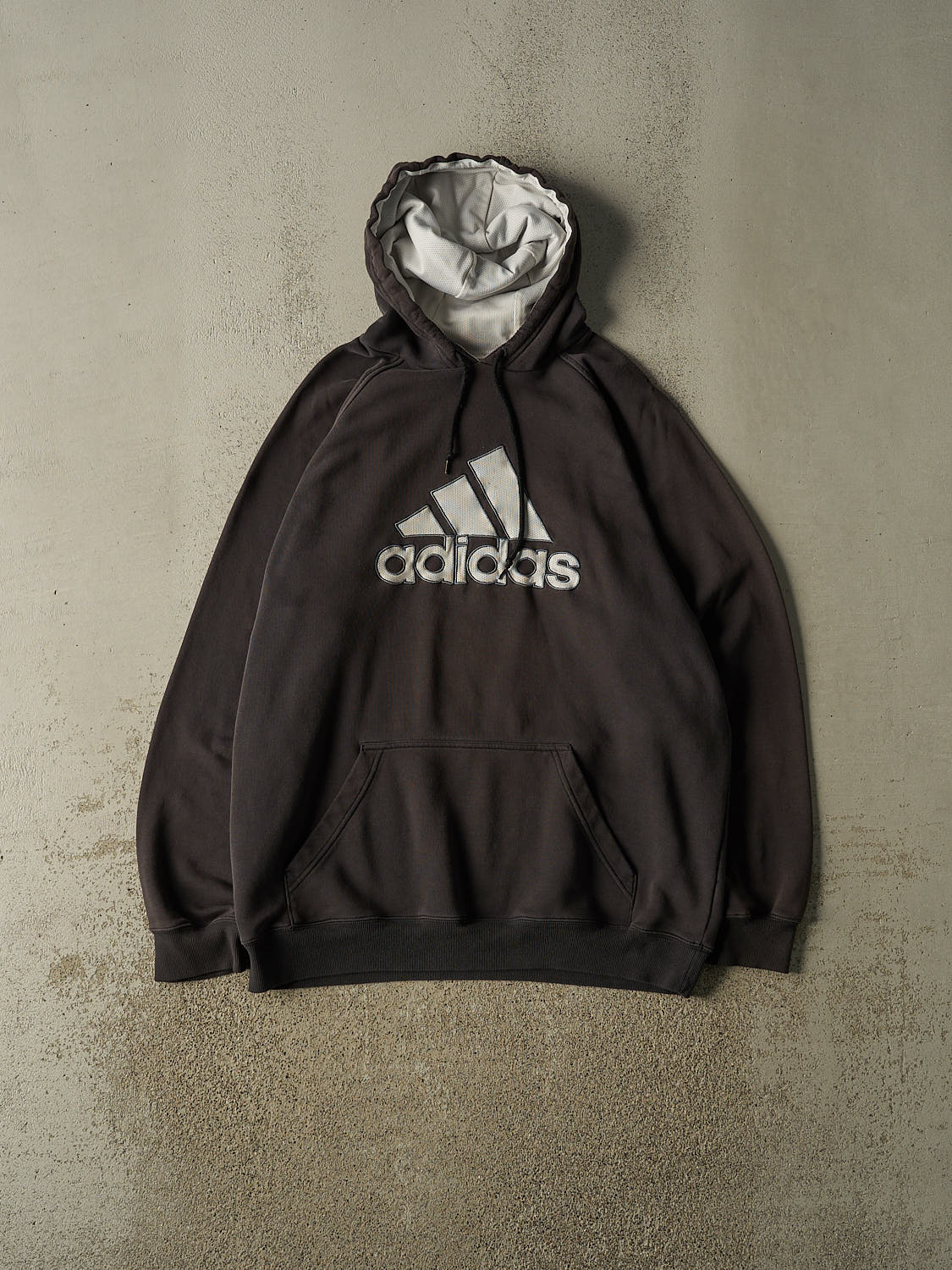 Vintage Y2K Faded Black Adidas Embroidered Hoodie (XXL)