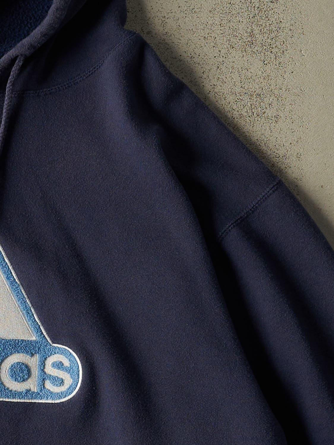 Vintage Y2K Navy Blue Adidas Chenille Embroidered Logo Hoodie (XL/XXL)
